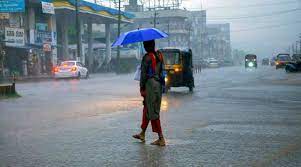 एमपी के कई जिलों में बारिश की आशंका, बिजली गिरने की चेतावनी 