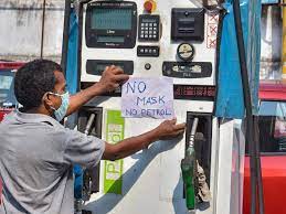 मध्यप्रदेश में सख्त हो रहे नियम, अब मास्क नहीं तो पेट्रोल नहीं 