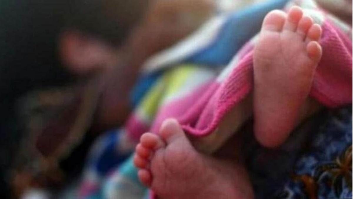 शिशु नर्सरी में अचानक बढ़ गई वार्मर की हीट, दो शिशुओं की मौत 