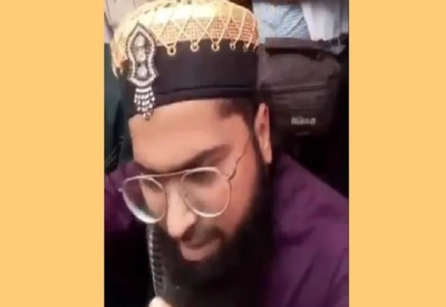 'पैगंबर साहब के खिलाफ बोलने वालों की आंखें नोंच लेंगे', मौलाना का भड़काऊ बयान 