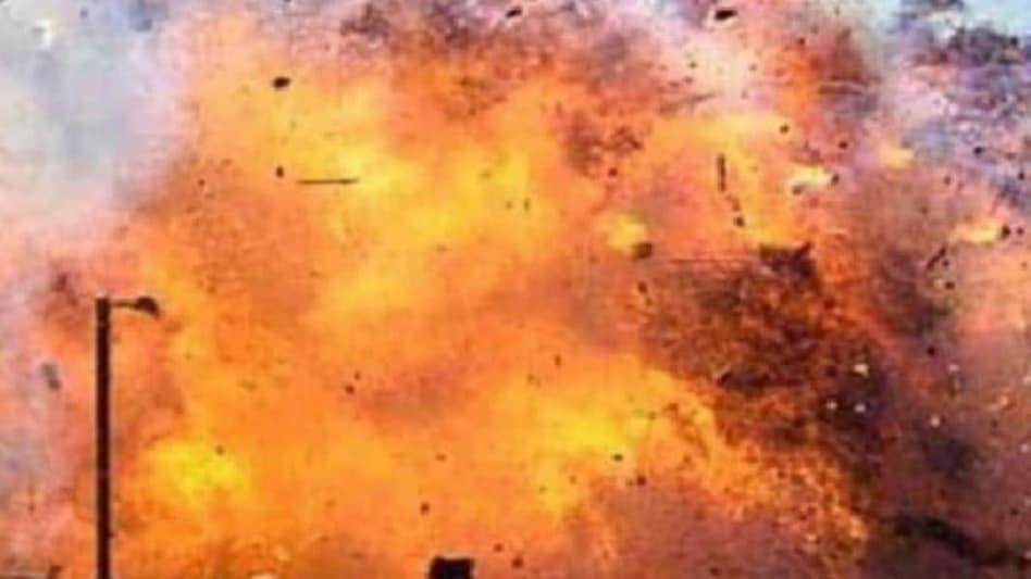  बम बनाते समय विस्फोट, तीन TMC कार्यकर्ताओं की मौत