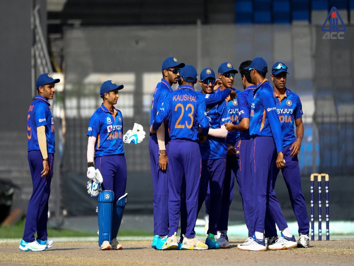 U-19 एशिया कप फाइनल में श्रीलंका की खराब शुरुआत, 4 रन पर गंवाया पहला विकेट