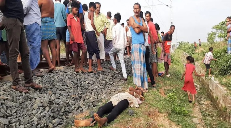 ट्रेन से काटकर तीन आदिवासी बच्चों की मौत, ट्रैक पर मिले शव 