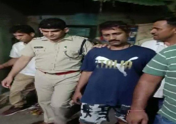  नुपुर शर्मा को धमकाने वाला सलमान चिश्ती गिरफ्तार, भड़काऊ वीडियो किया था वायरल